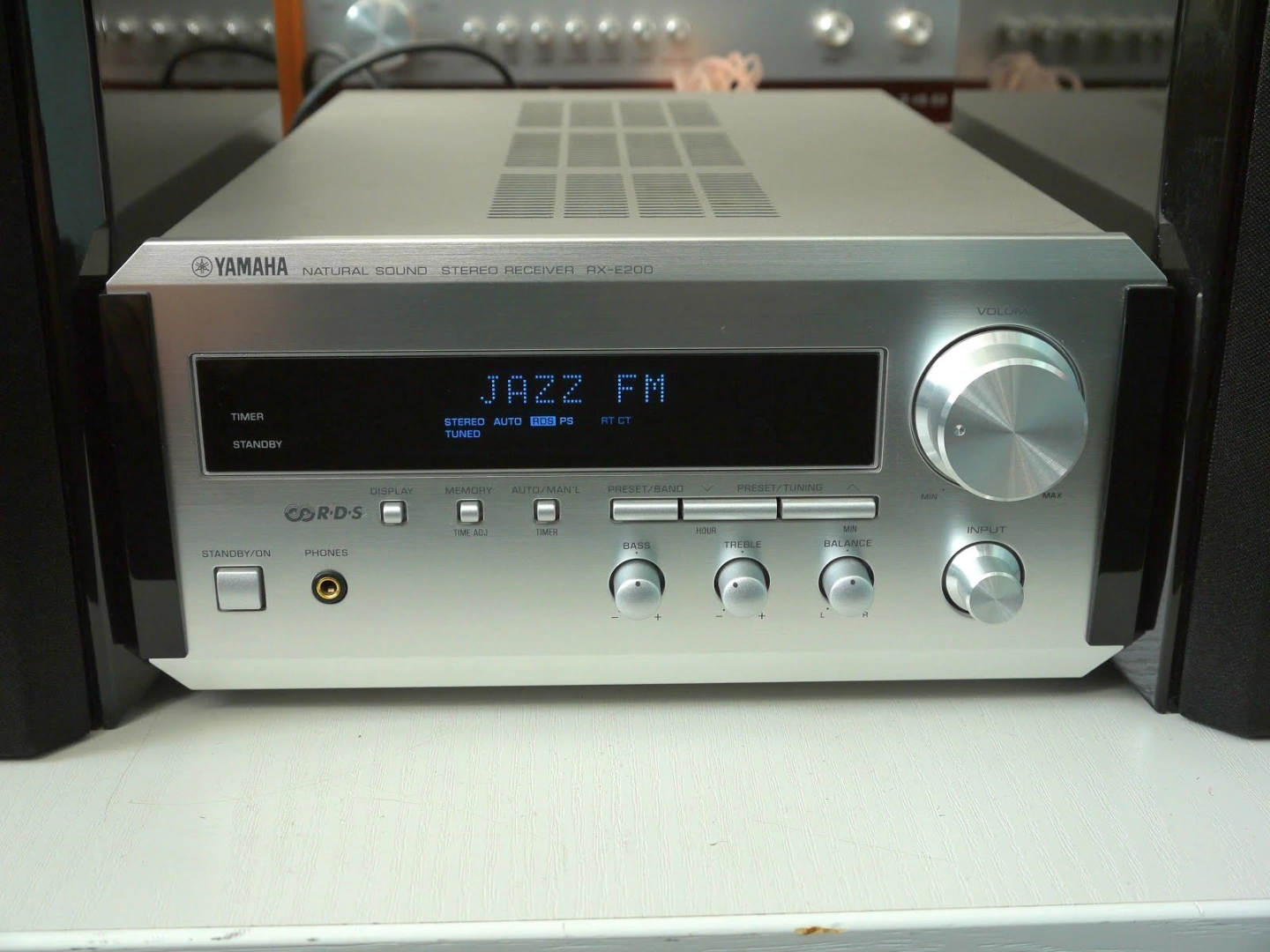 RX-E200 - 1